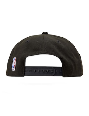 Gorra visera curva broche NBA para niño