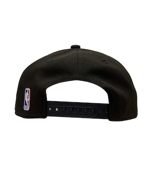 Gorra visera curva broche NBA para niño