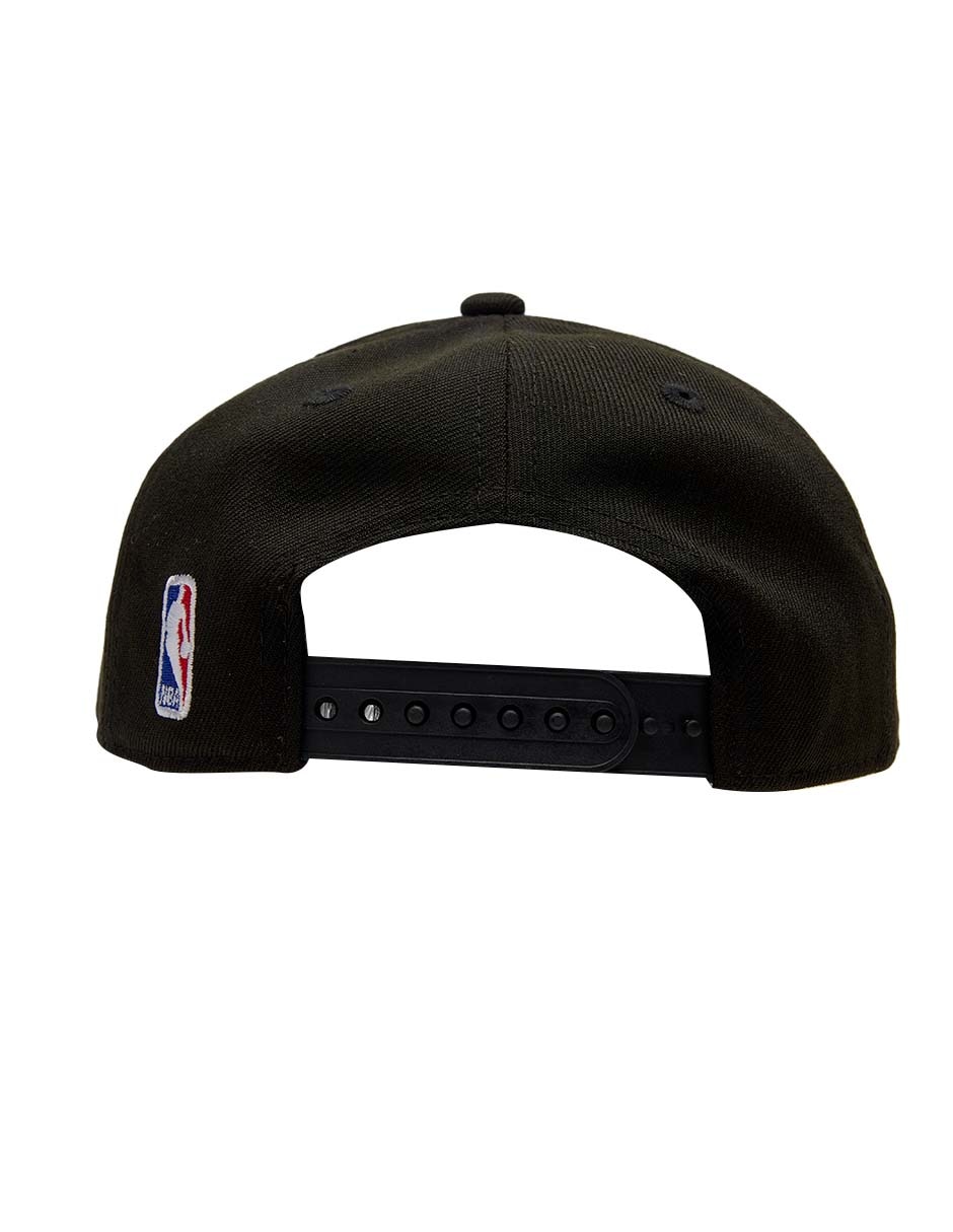 Gorra visera curva broche para niño 2